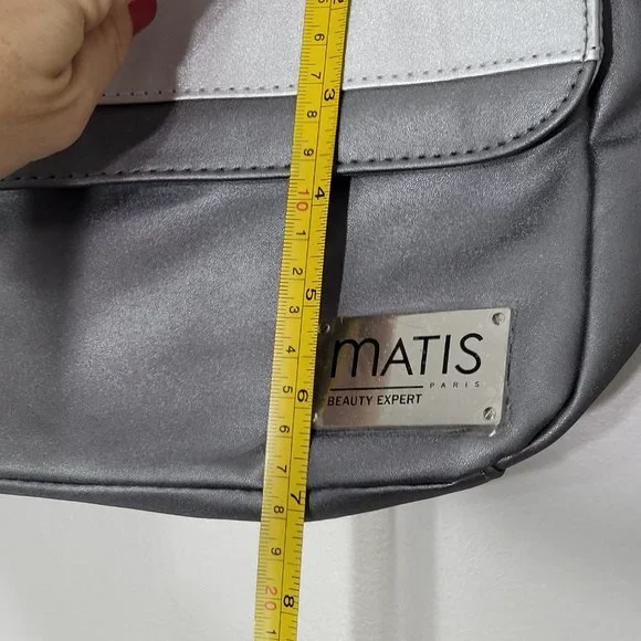Matis Paris Women's Gray Adjustable Beauty Expert Little Purse Bag Pockets - Picture 9 of 12